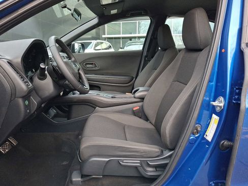 Used 2020 Honda HR-V Sport image 11