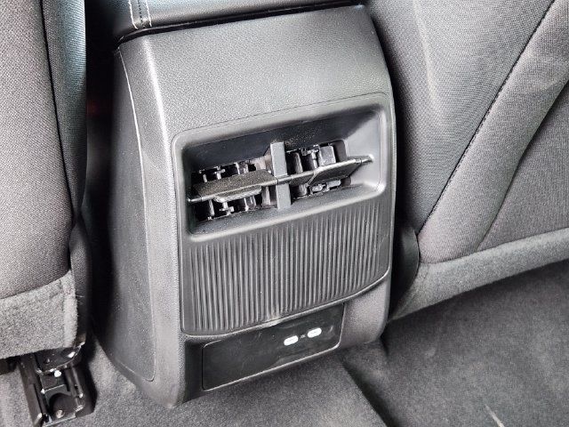 Certified 2026 Jeep Cherokee Laredo AWD/4WD image 30