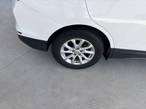 Used 2019 Chevrolet Equinox LT AWD/4WD image 8