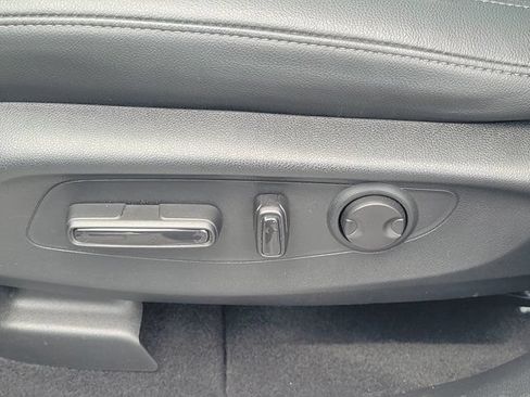 Certified 2025 Honda CR-V EX-L image 19