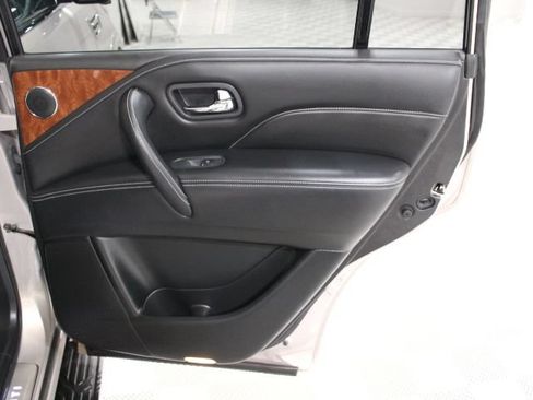 Used 2019 INFINITI QX80 Luxe w/ 22" Wheel Package AWD/4WD image 31