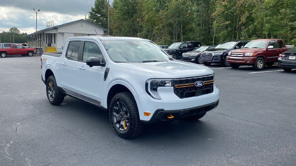 New 2026 Ford Maverick Tremor AWD/4WD image 3