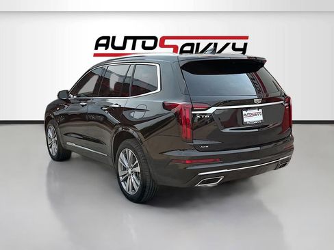 Used 2024 Cadillac XT6 Premium Luxury w/ LPO, Floor Liner Package AWD/4WD image 5