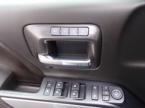 Used 2017 Chevrolet Silverado 1500 LTZ Z71 w/ LTZ Plus Package image 15