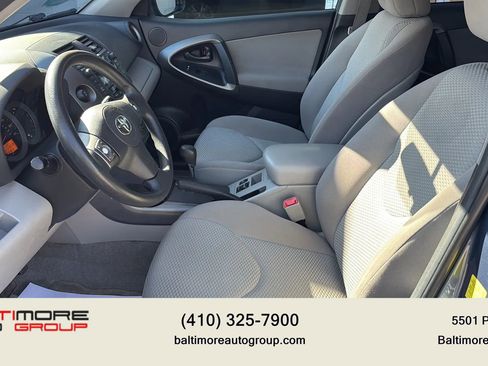 Used 2011 Toyota RAV4 4WD image 10