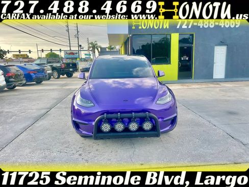 Used 2023 Tesla Model Y AWD image 2