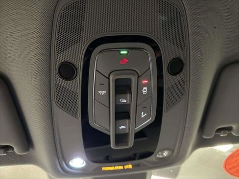 Used 2023 Audi Q5 2.0T Premium Plus w/ Premium Plus Package image 32