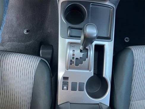 Used 2017 Toyota 4Runner SR5 image 26