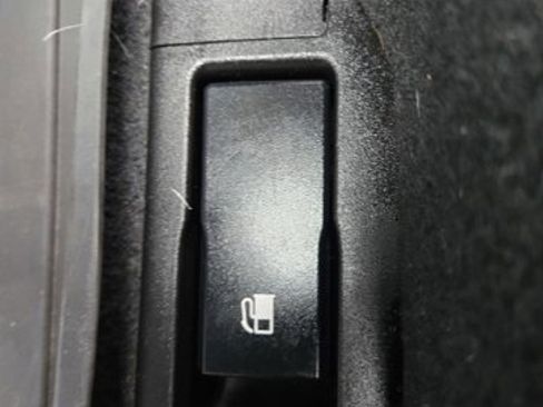 Used 2022 Subaru Crosstrek 2.5i Limited w/ Popular Package #3 image 28