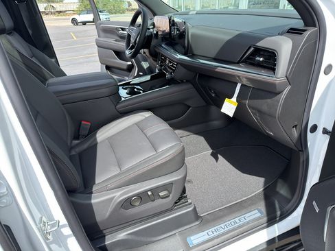 New 2026 Chevrolet Tahoe RST w/ Comfort Package AWD/4WD image 22