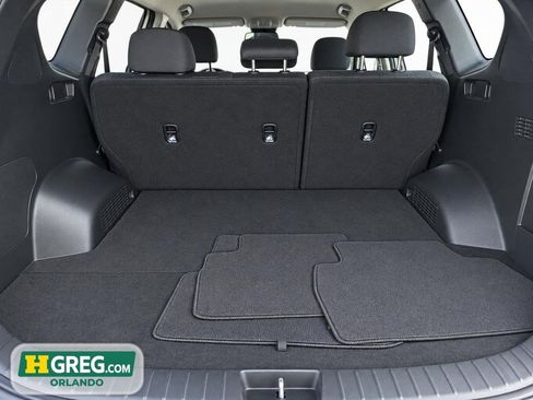Used 2019 Hyundai Santa Fe SEL FWD image 18