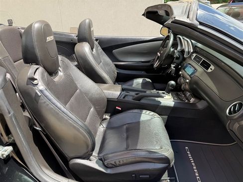 Used 2012 Chevrolet Camaro SS w/ RS Package RWD image 4