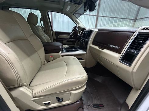 Used 2018 RAM 2500 Laramie w/ Off Road Package image 12