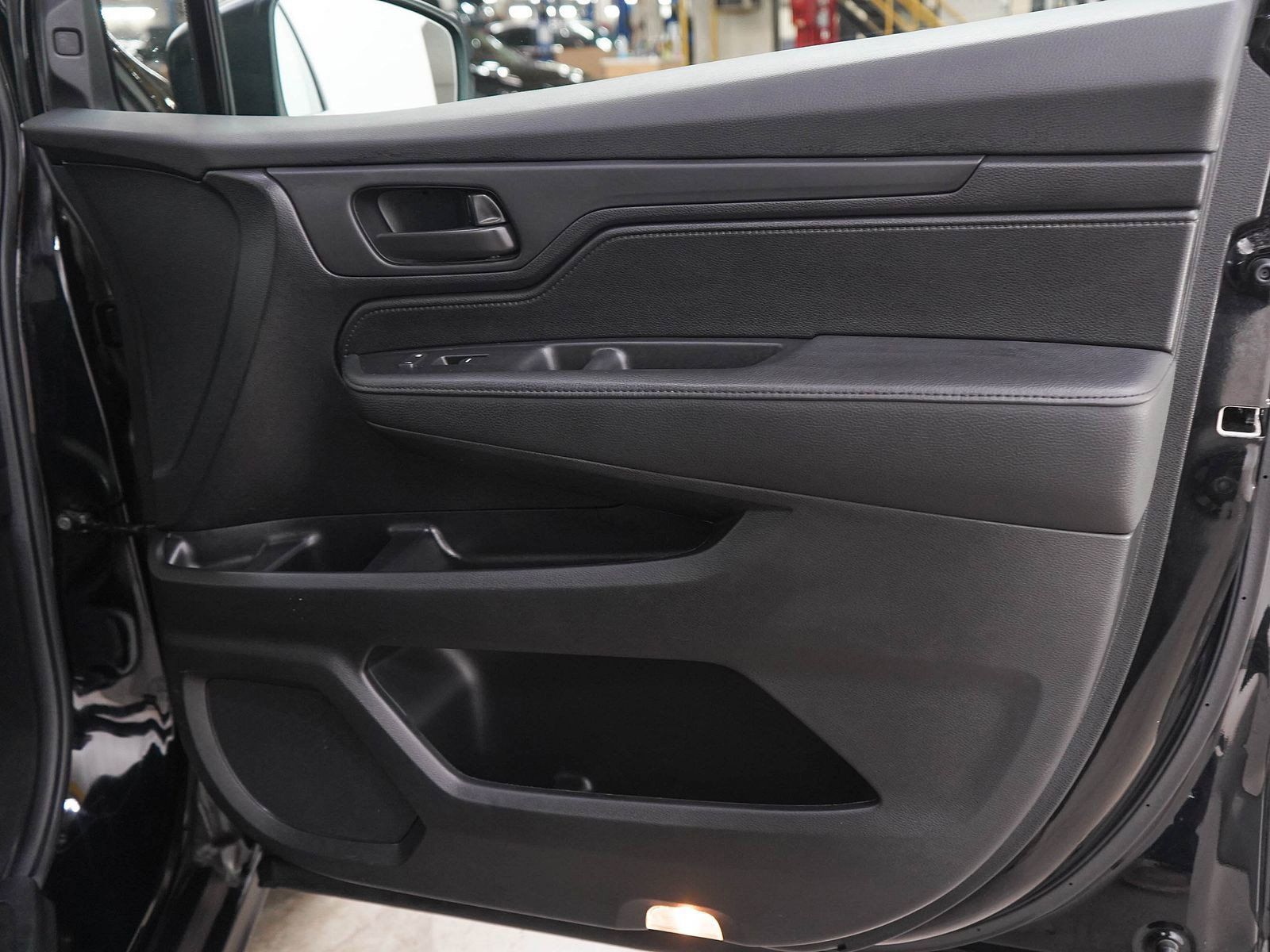 Used 2025 Honda Odyssey EX-L image 9
