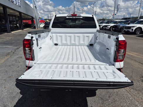New 2025 Ford Ranger XL image 7