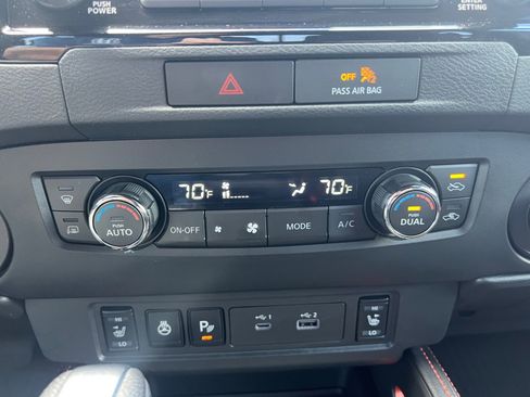 Used 2022 Nissan Frontier Pro-X RWD image 22
