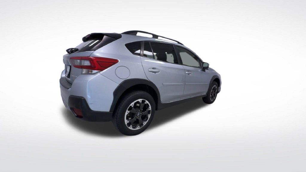 Used 2021 Subaru Crosstrek 2.0i Premium AWD/4WD image 8