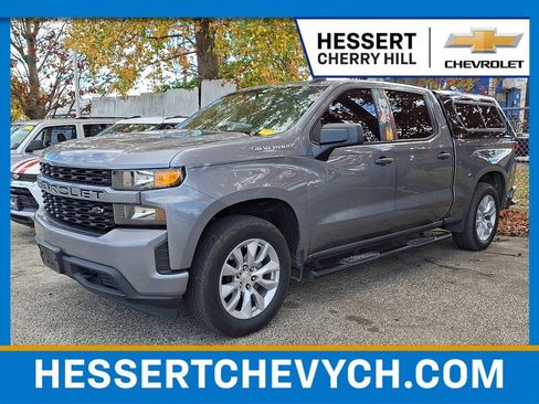 Certified 2022 Chevrolet Silverado 1500 Custom image 1