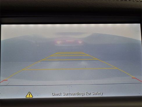 Used 2018 Buick Cascada Premium image 18