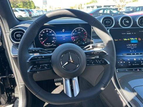 Used 2026 Mercedes-Benz GLC 300 image 16