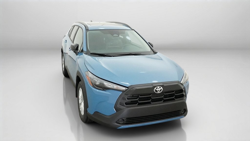 New 2026 Toyota Corolla Cross LE w/ Moonroof Package FWD image 18