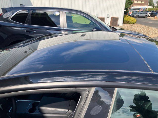 Used 2021 Tesla Model 3 Long Range AWD/4WD image 9