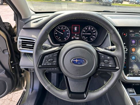 Certified 2025 Subaru Outback Onyx Edition AWD/4WD image 18