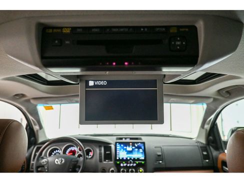 Used 2012 Toyota Sequoia Platinum image 35