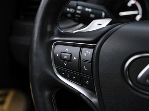 Used 2021 Lexus LS 500 w/ Accessory Package (Z1) image 16