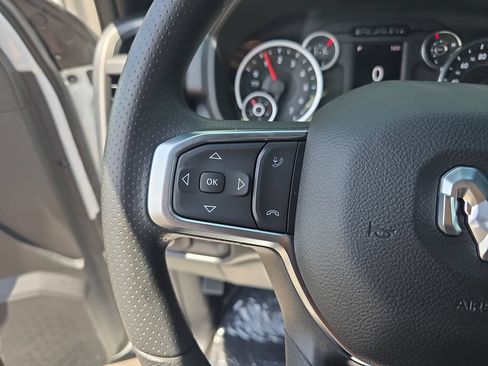 New 2026 RAM 2500 Tradesman AWD/4WD image 17