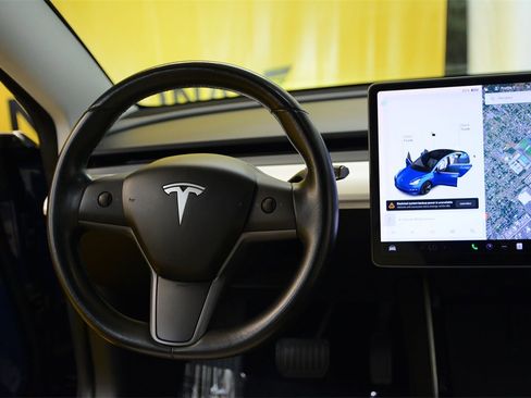 Used 2018 Tesla Model 3 Long Range image 12