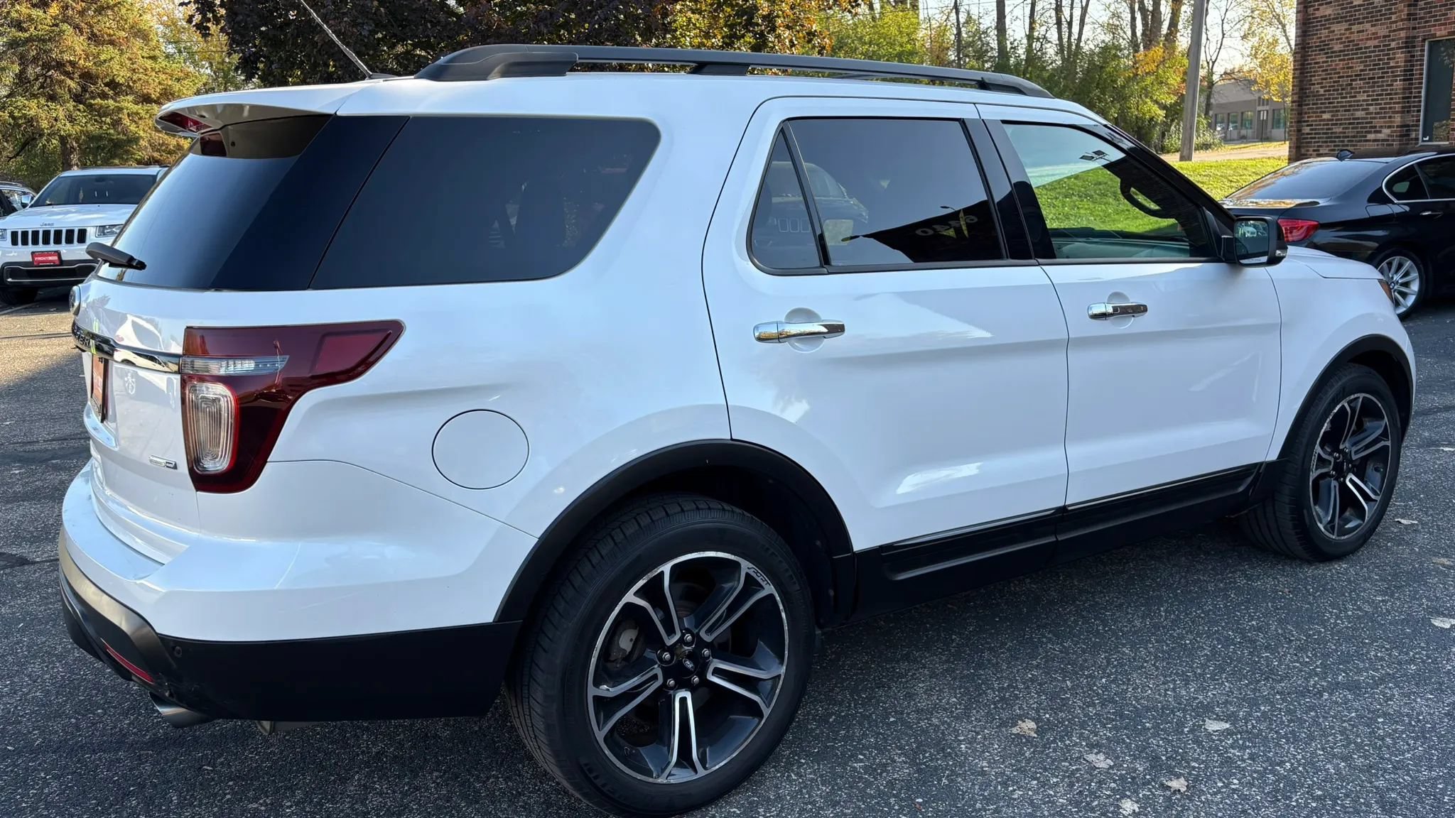 Used 2014 Ford Explorer Sport w/ Equipment Group 401A AWD/4WD image 10
