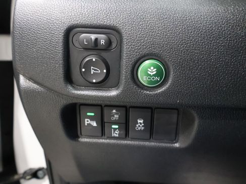 Used 2023 Honda Passport EX-L image 32