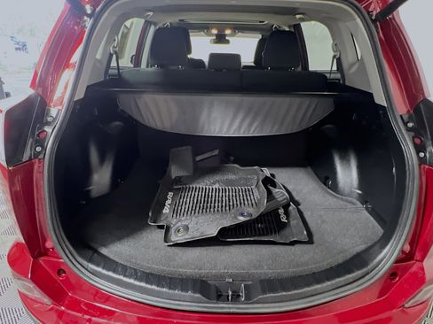 Used 2018 Toyota RAV4 XLE image 34