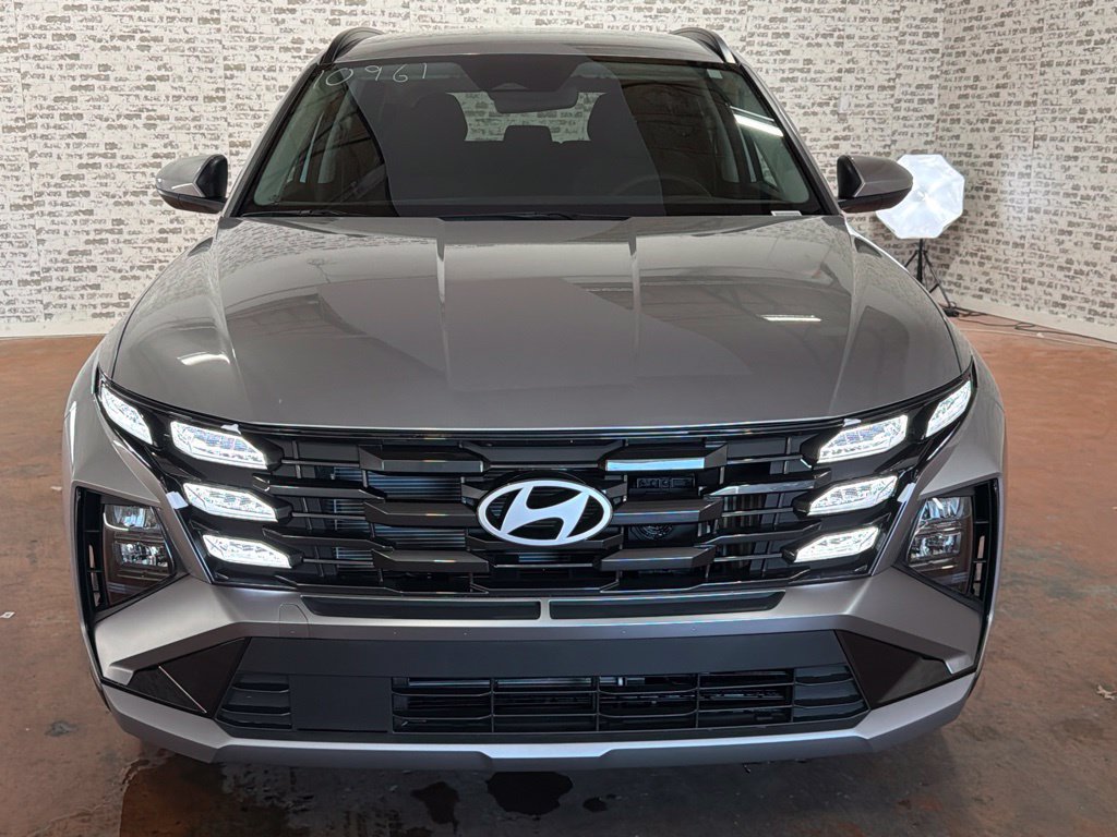New 2026 Hyundai Tucson SEL FWD image 2