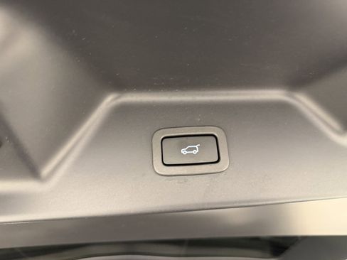 Used 2020 Land Rover Range Rover Autobiography image 48