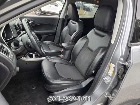 Used 2018 Jeep Compass Latitude w/ Popular Equipment Group AWD/4WD image 9