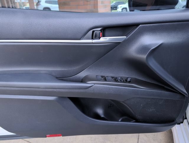 Used 2023 Toyota Camry SE AWD/4WD image 12