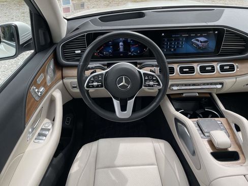 Used 2022 Mercedes-Benz GLE 350 4MATIC image 2
