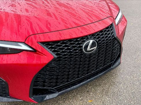 Used 2023 Lexus IS 350 F Sport image 28