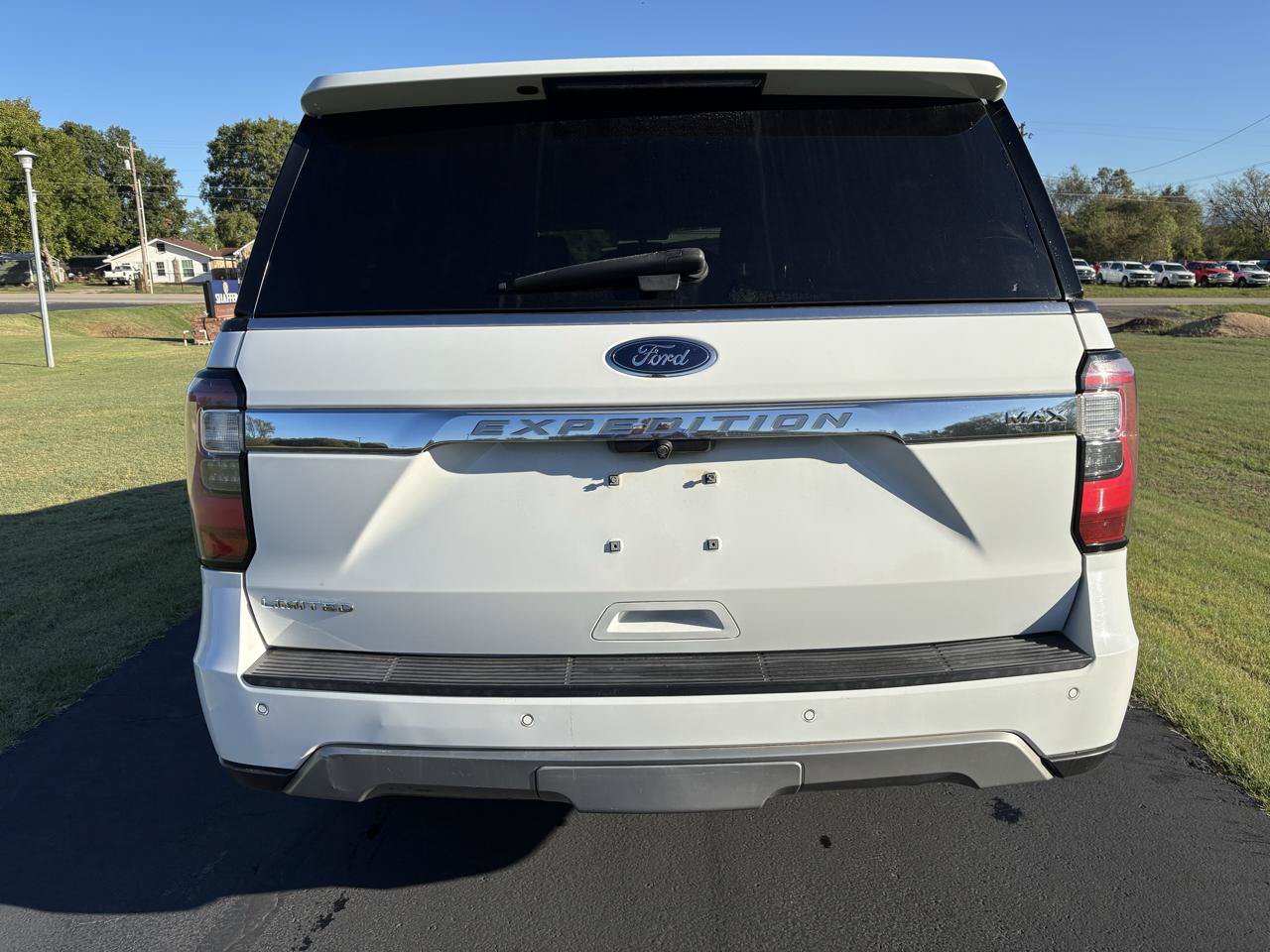 Used 2019 Ford Expedition Max Limited AWD/4WD image 4