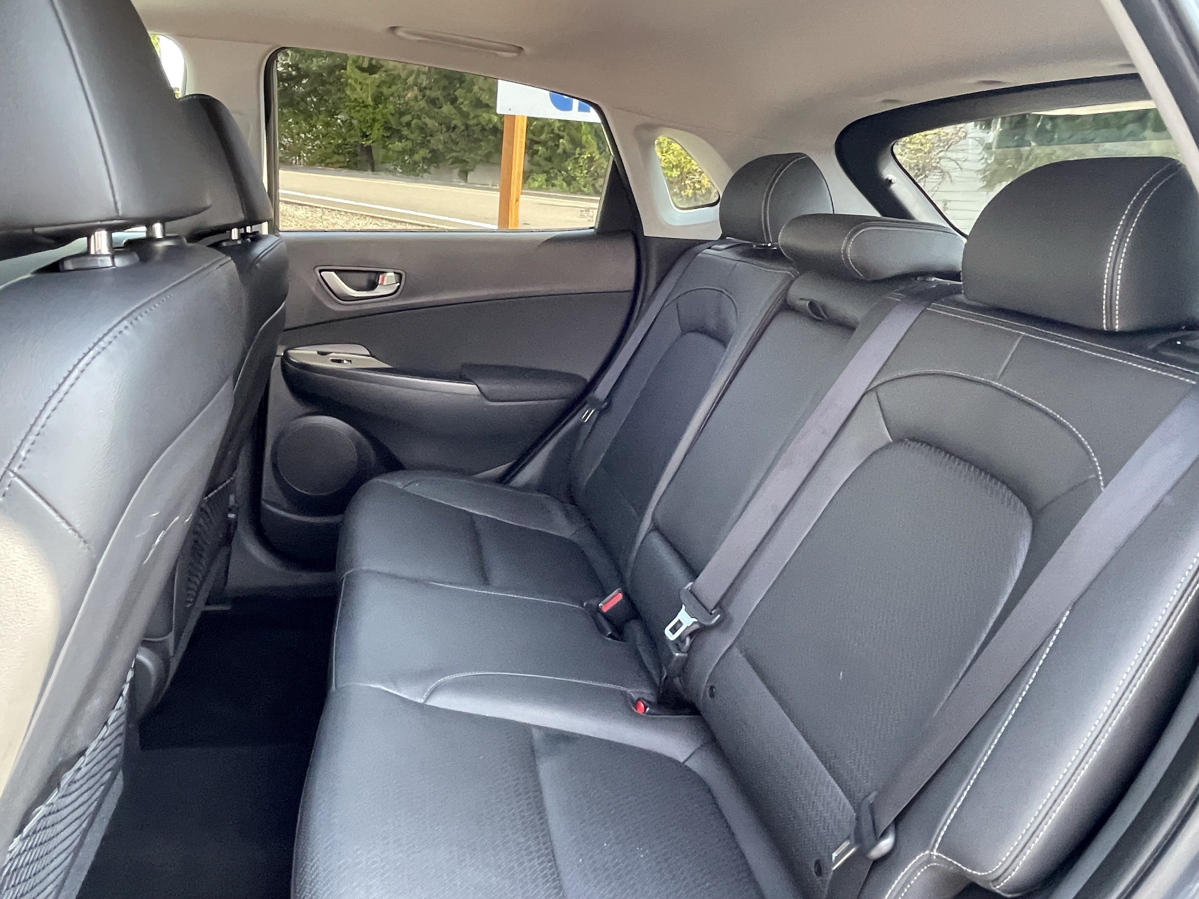 Used 2019 Hyundai Kona Limited FWD image 15