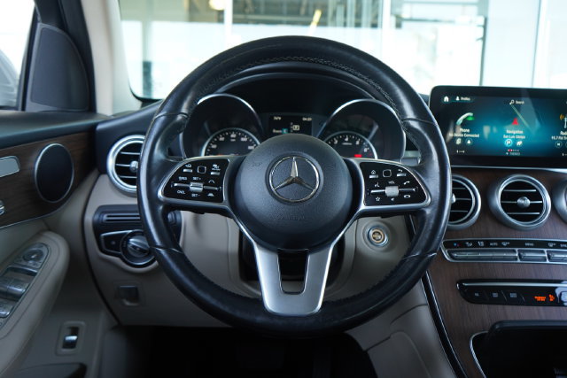 Used 2021 Mercedes-Benz GLC 300 4MATIC image 20