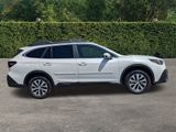 Used 2022 Subaru Outback Premium image 3
