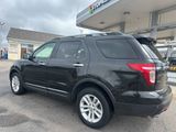 Used 2013 Ford Explorer XLT image 2