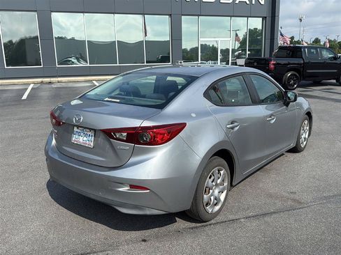 Used 2015 MAZDA MAZDA3 i Sport FWD image 7
