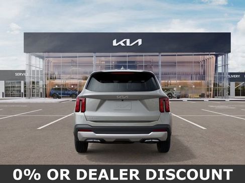 New 2026 Kia Sorento LX FWD image 5
