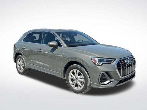 Used 2025 Audi Q3 2.0T Premium AWD/4WD image 9