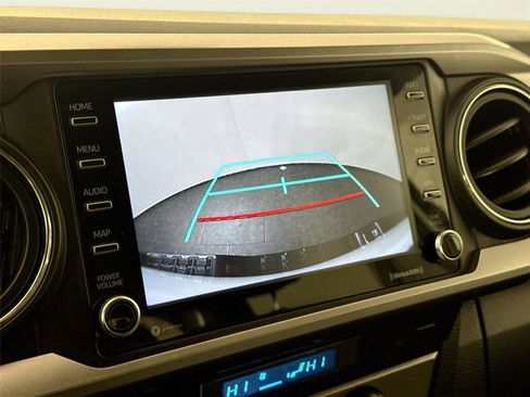 Certified 2022 Toyota Tacoma SR5 image 22