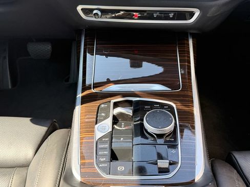 Used 2026 BMW X7 xDrive40i AWD/4WD image 43